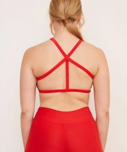 Wolven Recycled Pyramid Top - Cayenne