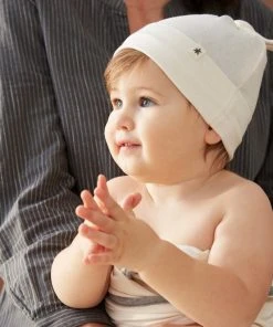 Coyuchi Remi Baby Blanket + Beanie Set - Undyed