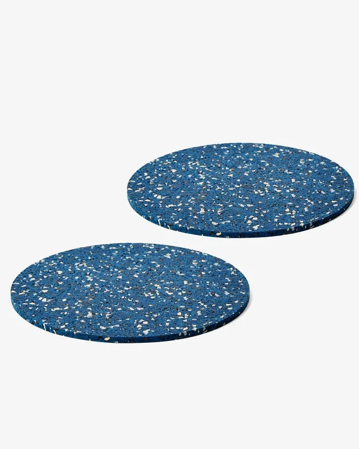 Slash Objects Kitchen + Dining Round Recycled Rubber Trivet Set 1 Slash Objects Kitchen + Dining Round Recycled Rubber Trivet Set