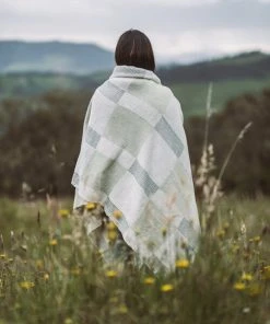 Zuahaza Home Goods Sumapaz Large Throw Blanket