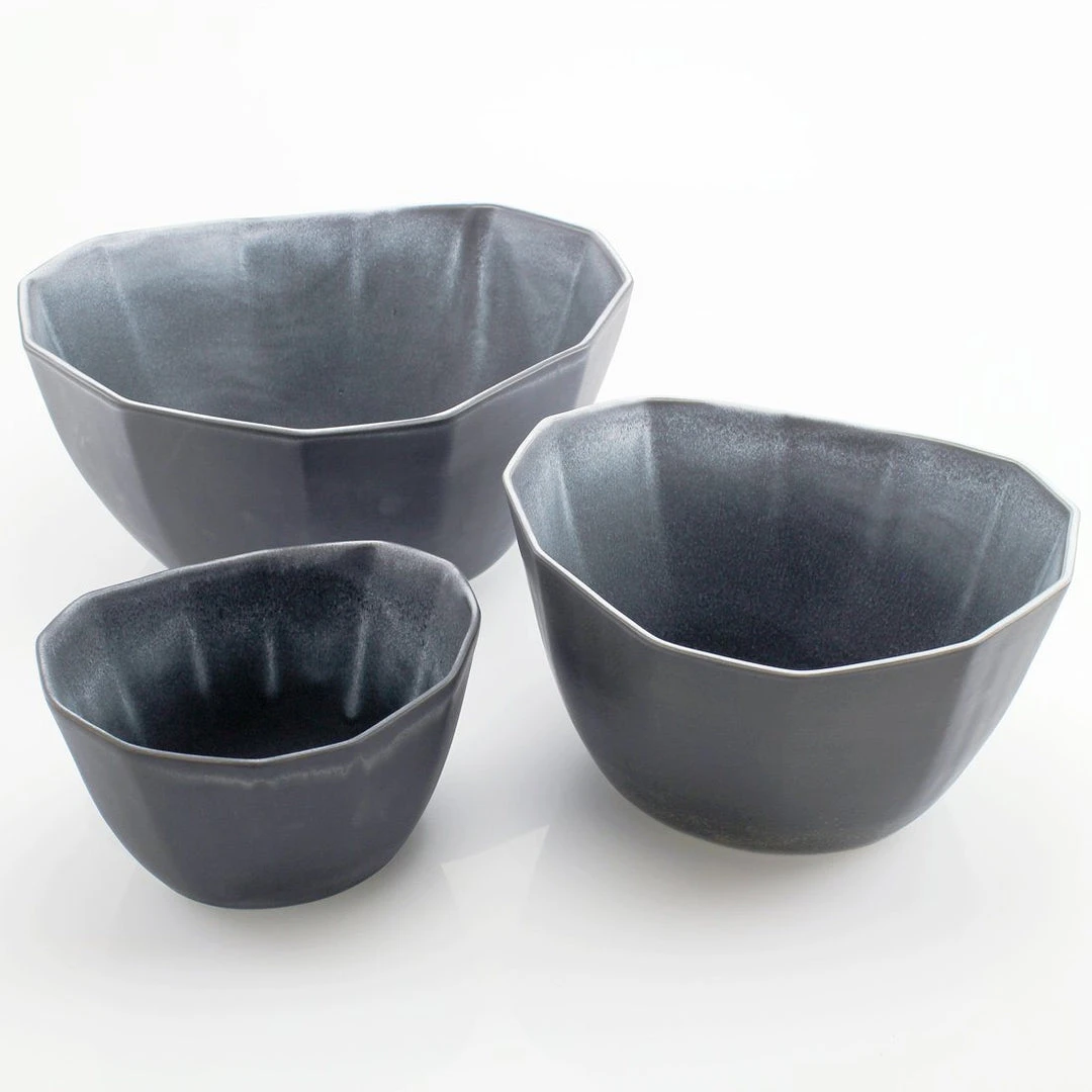 The Bright Angle Porcelain Nesting Bowl Set - Mica Black 2 The Bright Angle Porcelain Nesting Bowl Set - Mica Black