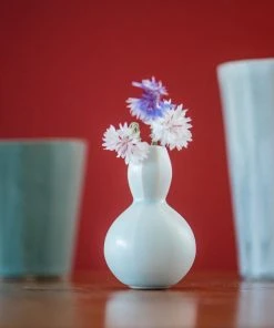 The Bright Angle Home Goods Sprout Bud Porcelain Vase - Mica Black