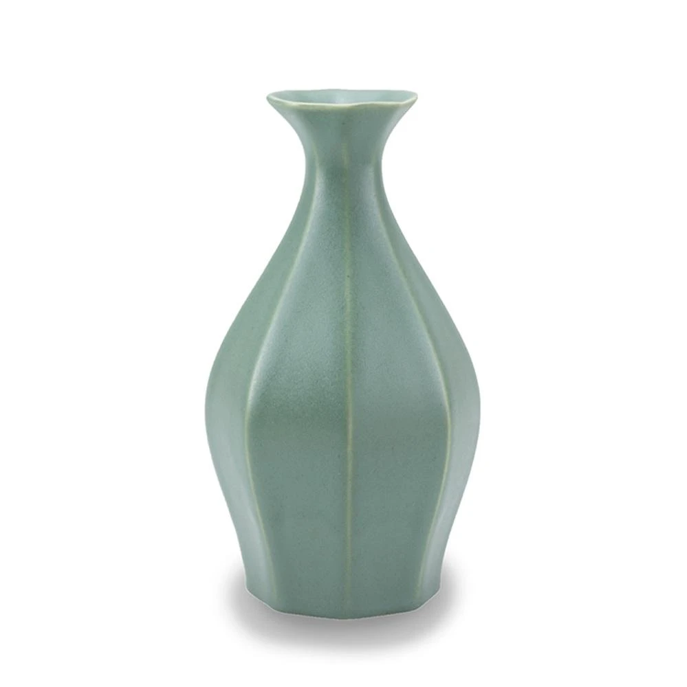 The Bright Angle Table Vase - Rosemary Green Home Goods 1 The Bright Angle Table Vase - Rosemary Green Home Goods