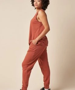 The Standard Stitch Vintage Tank - Clay