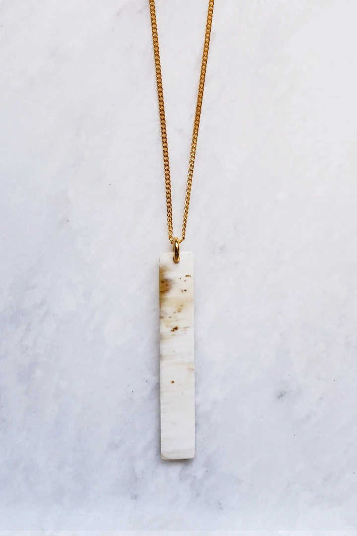 Hathorway Tinh Horn Pendant Necklace 4 Hathorway Tinh Horn Pendant Necklace