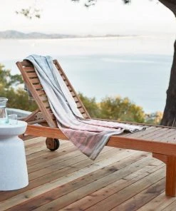 Coyuchi Home Goods Tomales Beach Towel - Rosehip / Deep Ocean