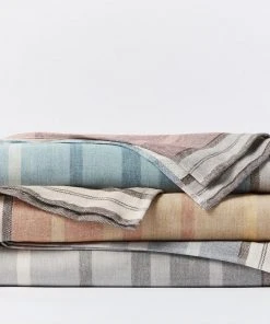 Coyuchi Tomales Beach Towel - Shadow / Indigo