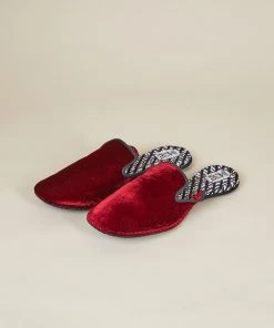 ONE432 Upcycled Velvet Unisex Slippers - Begum Scarlet Best Sellers
