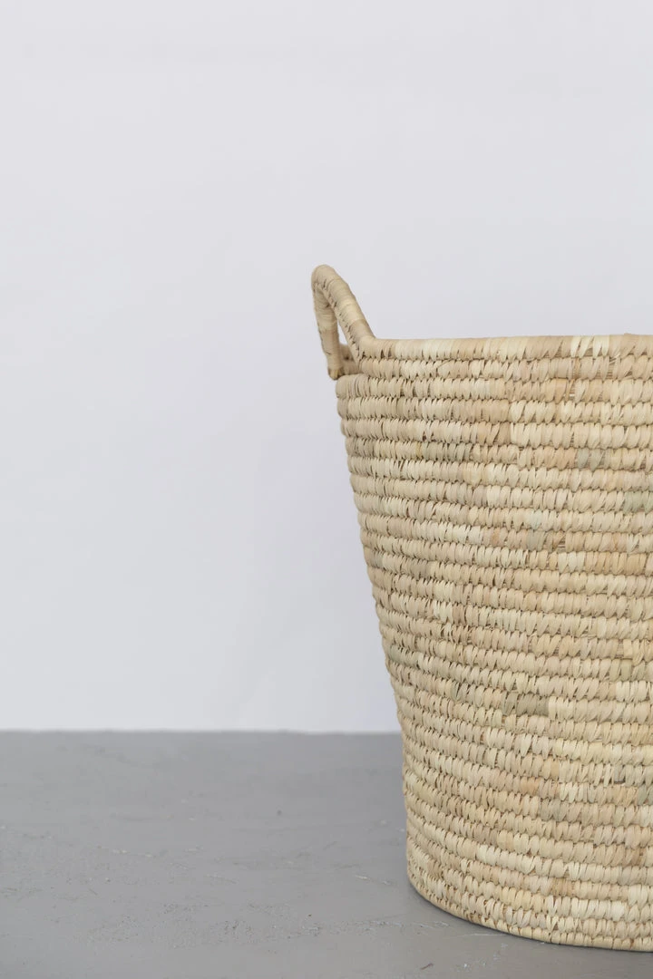 Will & Atlas Best Sellers Palm Leaf Laundry Basket - Oval 4 Will & Atlas Best Sellers Palm Leaf Laundry Basket - Oval