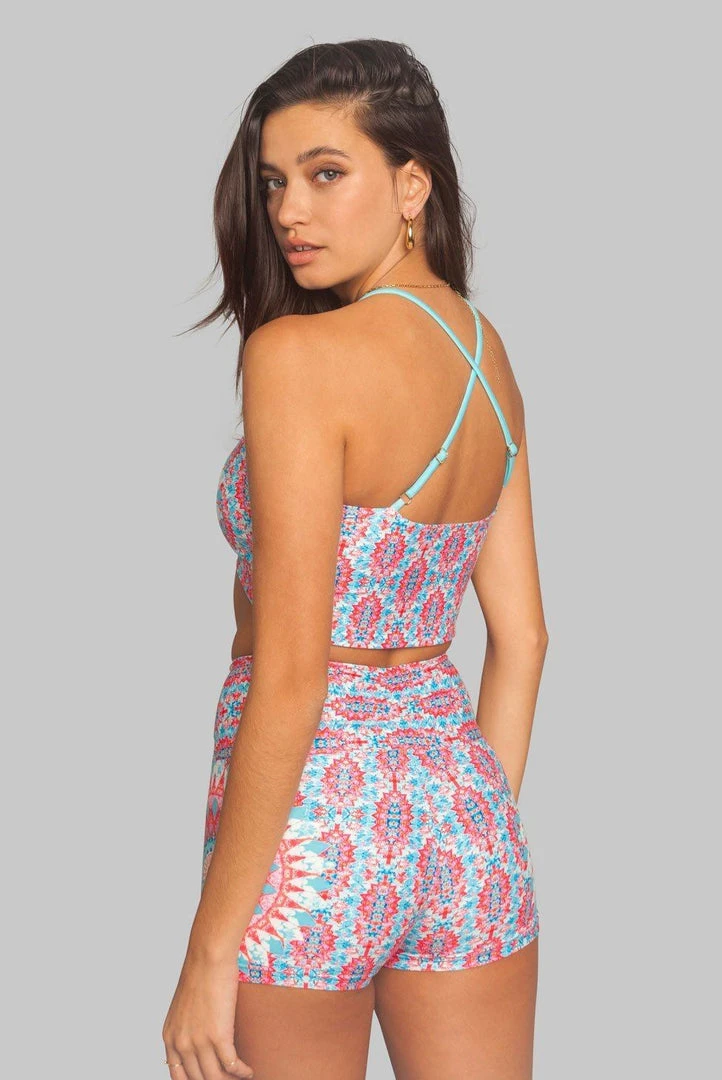 Wolven Activewear + Athleisure Crossover Recycled High-Waisted Short - Amalfi 3 Wolven Activewear + Athleisure Crossover Recycled High-Waisted Short - Amalfi