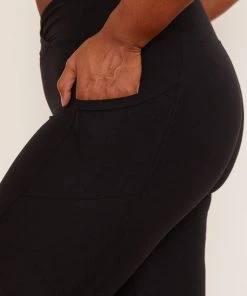 Wolven Recycled Crossover Pocket Legging - Onyx 19 Wolven Recycled Crossover Pocket Legging - Onyx