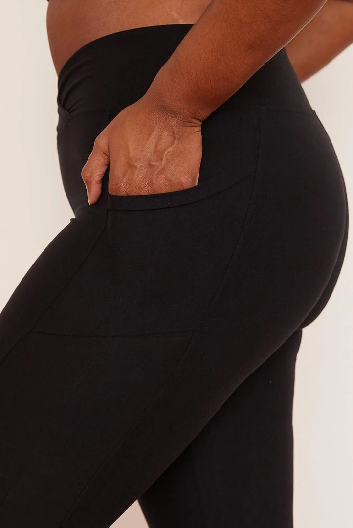 Wolven Recycled Crossover Pocket Legging - Onyx 10 Wolven Recycled Crossover Pocket Legging - Onyx