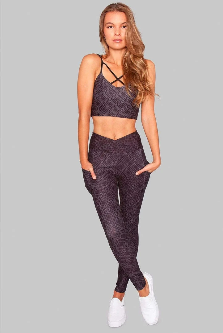 Wolven Activewear + Athleisure Crossover Recycled Legging With Pockets - Summit 6 Wolven Activewear + Athleisure Crossover Recycled Legging With Pockets - Summit