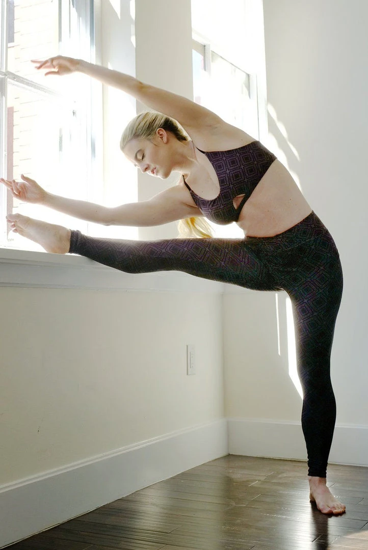 Wolven Activewear + Athleisure Crossover Recycled Legging With Pockets - Summit 9 Wolven Activewear + Athleisure Crossover Recycled Legging With Pockets - Summit