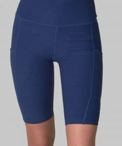 Wolven Recycled Bike Short With Pockets - Indigo Activewear + Athleisure 17 Wolven Recycled Bike Short With Pockets - Indigo Activewear + Athleisure