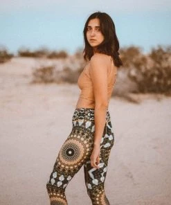 Wolven Activewear + Athleisure Recycled Legging - Noor