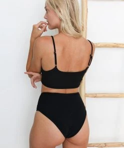 Wolven Reversible Ruched Recycled Swimsuit Top - Luna