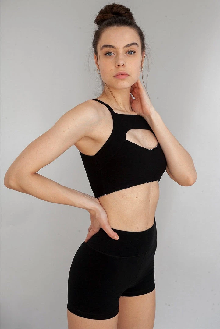 Wolven Recycled High-Waisted Short - Onyx 3 Wolven Recycled High-Waisted Short - Onyx