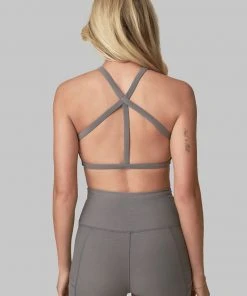Wolven Recycled Pyramid Top - Wolf Gray Activewear + Athleisure 13 Wolven Recycled Pyramid Top - Wolf Gray Activewear + Athleisure