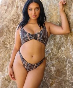 Wolven Reversible Ruched Recycled Swimsuit Top - Zephyr Best Sellers