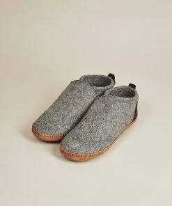 Kyrgies Women's Wool Tengries Slippers - Gray