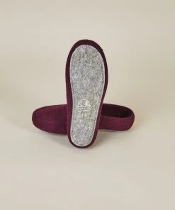 Kyrgies Women's Classic Sole Low Back Wool Slippers - Plum