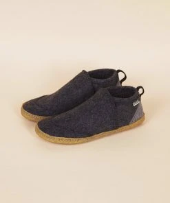 Kyrgies Women's Tengries Walkabout Wool Slippers Best Sellers