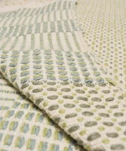 Zuahaza Feijoa Throw Blanket